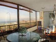 Se vende departamento en primera línea con vista al mar...