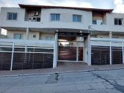 Se vende departamento pileta cochera balcon y vista