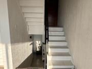 Se vende departamento recién remodelado cerca del Tec