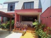 ¡Se Vende Dos Casa Contiguas Con 16 M De Frente En Surco!