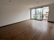 SE VENDE DÚPLEX 165M2 EN SURCO CON COCHERA LINEAL