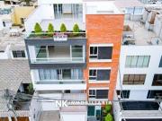 Se Vende Duplex con 2 Cocheras Miraflores 4 Dorm. 222 m²