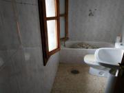Se vende edificio con muchas posibilidades