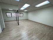 SE VENDE EDIFICIO EN CALLE URRIOLA CÓD. 432