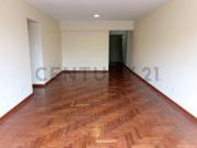 SE VENDE ESPACIOSO DEPARTAMENTO EN AVENIDA LA MARINA LA...