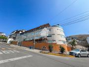 SE VENDE ESPACIOSO FLAT EN VALLE HERMOSO SURCO CON...