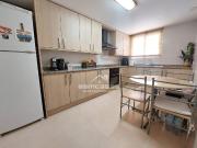 Se vende espacioso piso en el pueblo listo para entrar a...