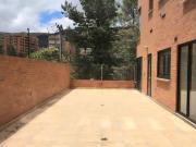 SE VENDE ESPECTACULAR APARTAMENTO EN LA CAROLINA CON TERRAZA