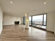 Se vende espectacular apartamento en Reserva de los Lagos