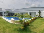 Se vende espectacular casa campestre en condominio Rozo...