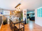 ! SE VENDE ESPECTACULAR DÚPLEX DE 4 DORMITORIOS A TAN...