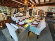 SE VENDE ESPECTACULAR RESIDENCIA EN PASEO DE LAS LOMAS,...