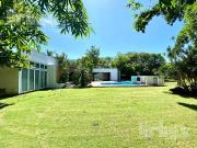 SE VENDE ESPECTACULAR Y MODERNA CASA EN IMI, CAMPECHE