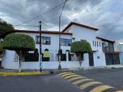 SE VENDE EXCELE CASA EN ESQUINA 4 RECAMARAS 3...
