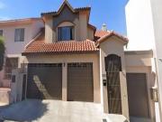 Se vende excelente casa C. Loreto, Lomas de Agua...