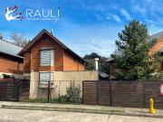 Se VENDE excelente casa de 2 pisos en sector de Bosque...