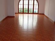 SE ALQUILA EXCLUSIVA CASA DE 3 PISOS CON PISCINA EN...