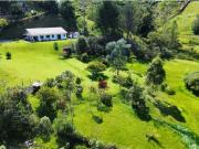 SE VENDE FINCA INDEPENDIENTE EN RIONEGRO LOTE 7200 m2...