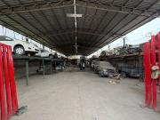 Se vende galpón de 1.478 m2 en plena avenida las...