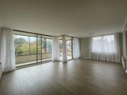 SE VENDE GRAN DEPARTAMENTO SECTOR ORIENTE CÓD. 489