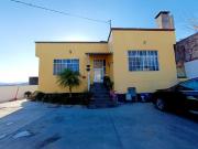 SE VENDE HERMOSA CASA 2 PLANTAS C ALBERCA EN AMPLIACIÓN...