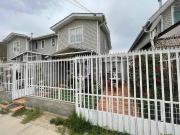 SE VENDE HERMOSA CASA 3 DORMITORIOS 3 BAÑOS, OFICINA,...