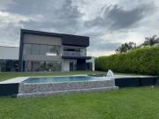 Se vende hermosa casa Campestre en Armenia