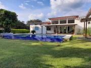 Se vende hermosa casa Campestre en Armenia. Quindío