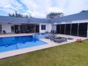 SE VENDE HERMOSA CASA CAMPESTRE EN PUEBLITO CAFETERO