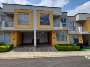 SE VENDE HERMOSA CASA CONDOMINIO MIRADOR DEL COLIBRI...