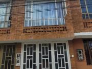 SE VENDE HERMOSA CASA DE 4 PISOS EN SUBA VILLA ELISA...