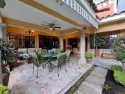Se vende hermosa casa de un nivel en Zona Dorada