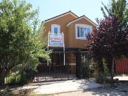Se Vende Hermosa Casa en Calle Julio Onill, Buin