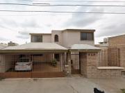 SE VENDE HERMOSA CASA EN CALLE PASEO DE LOS CALVOS, COL...