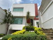 SE VENDE HERMOSA CASA EN LOMAS ESTRELLA