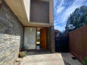 SE VENDE HERMOSA CASA EN SAN PEDRO DE LA PAZ SE VENDE HERMOSA CASA EN SAN PEDRO DE LA PAZ