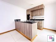 ¡Se vende hermosa casa en unidad abierta!