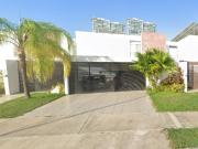 SE VENDE HERMOSA CASA EN ZONA EXCLUSIVA EN COLONIA...