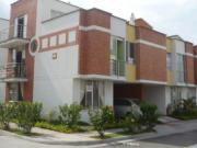 Se vende hermosa casa esquinera en santa juana de las villas