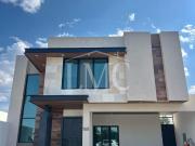 Se vende hermosa casa nueva 4 rec Residencial Alcazar