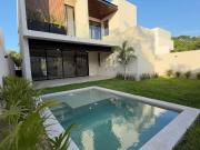 SE VENDE HERMOSA CASA NUEVA. RESIDENCIAL TAMARA. MÉRIDA,...