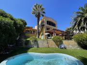 SE VENDE HERMOSA CASA REMODELADA CON VISTA AL MAR CÓD. 307