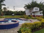 SE VENDE HERMOSA FINCA HOTEL VIA ARMENIA PUEBLO TAPAO