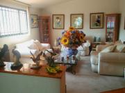 SE VENDE HERMOSA RESIDENCIA EN LA HERRADURA