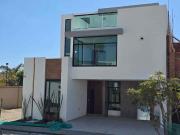 Se Vende Hermosa Residencial Nueva en Parque Nayarit,...