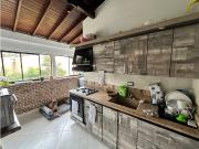 SE VENDE HERMOSO APARTAMENTO EN CARLOS E RESTREPO