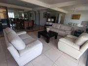 SE VENDE HERMOSO DEPARTAMENTO EN LOMAS DE COSTA AZUL....