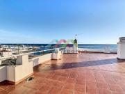 Se vende: ¡Impresionante Apartamento en Primera Línea de...