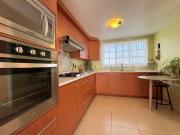 Se vende linda casa Recién renovada y lista para habitar