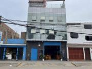Se vende local comercial dos niveles